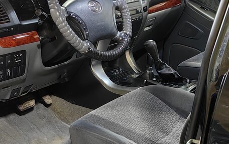 Toyota Land Cruiser Prado 120 рестайлинг, 2008 год, 2 390 000 рублей, 11 фотография