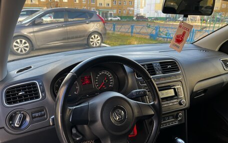 Volkswagen Polo VI (EU Market), 2012 год, 1 100 000 рублей, 6 фотография