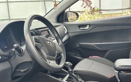 Hyundai Solaris II рестайлинг, 2020 год, 1 500 000 рублей, 8 фотография