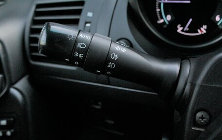 Toyota Land Cruiser Prado 150 рестайлинг 2, 2013 год, 3 080 000 рублей, 12 фотография
