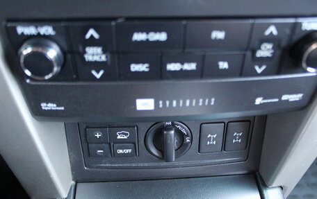 Toyota Land Cruiser Prado 150 рестайлинг 2, 2013 год, 3 080 000 рублей, 17 фотография
