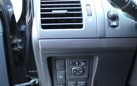 Toyota Land Cruiser Prado 150 рестайлинг 2, 2013 год, 3 080 000 рублей, 20 фотография