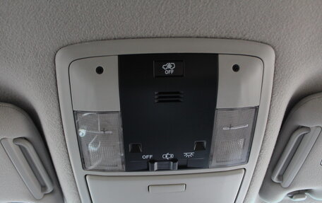 Toyota Land Cruiser Prado 150 рестайлинг 2, 2013 год, 3 080 000 рублей, 19 фотография