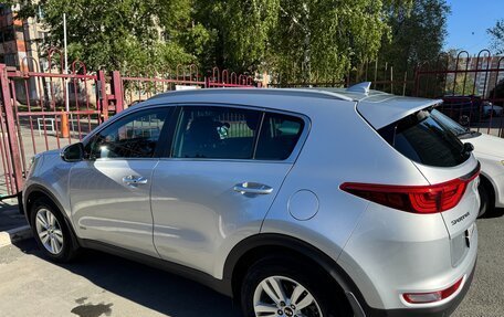 KIA Sportage IV рестайлинг, 2016 год, 2 500 000 рублей, 1 фотография