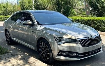 Skoda Superb III рестайлинг, 2021 год, 2 180 441 рублей, 1 фотография