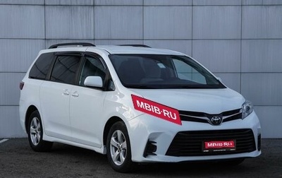 Toyota Sienna III, 2019 год, 2 750 000 рублей, 1 фотография