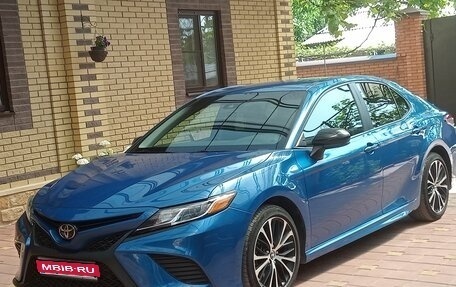 Toyota Camry, 2019 год, 2 650 000 рублей, 1 фотография