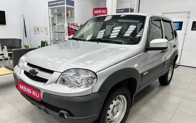 Chevrolet Niva I рестайлинг, 2017 год, 695 000 рублей, 1 фотография