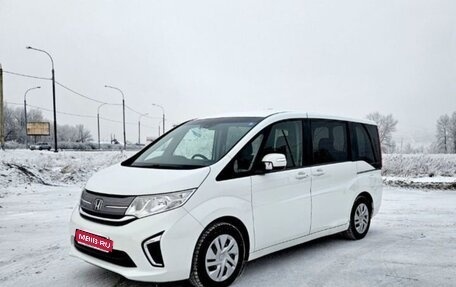 Honda Stepwgn IV, 2017 год, 1 680 000 рублей, 1 фотография