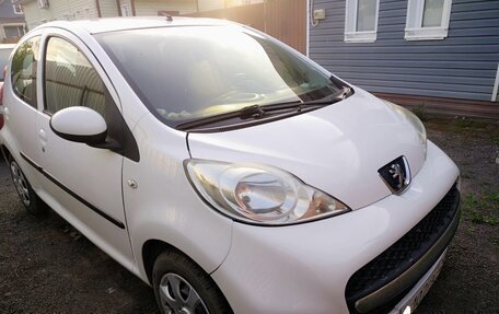 Peugeot 107 I рестайлинг, 2010 год, 520 000 рублей, 3 фотография