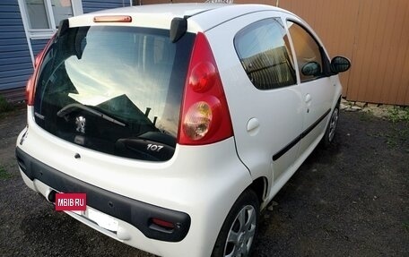 Peugeot 107 I рестайлинг, 2010 год, 520 000 рублей, 6 фотография