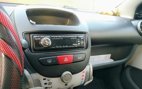 Peugeot 107 I рестайлинг, 2010 год, 520 000 рублей, 10 фотография