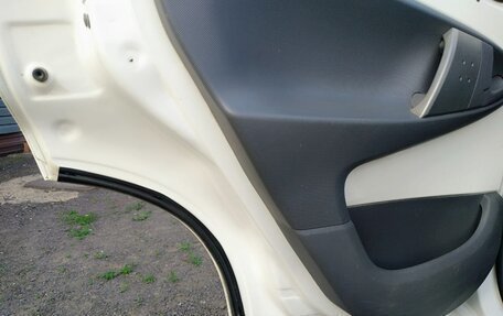 Peugeot 107 I рестайлинг, 2010 год, 520 000 рублей, 13 фотография