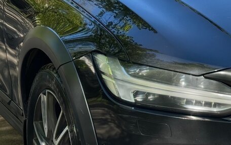 Volvo V90 Cross Country I рестайлинг, 2017 год, 3 200 000 рублей, 10 фотография