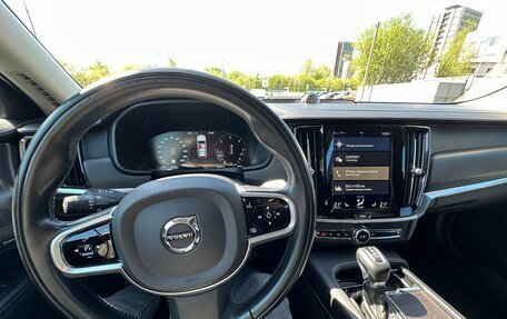 Volvo V90 Cross Country I рестайлинг, 2017 год, 3 200 000 рублей, 9 фотография