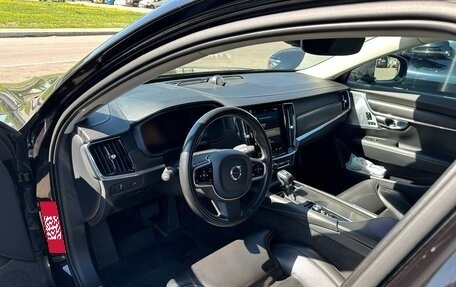 Volvo V90 Cross Country I рестайлинг, 2017 год, 3 200 000 рублей, 7 фотография