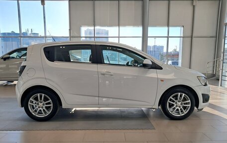 Chevrolet Aveo III, 2014 год, 675 000 рублей, 5 фотография