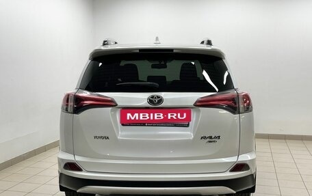 Toyota RAV4, 2016 год, 2 449 000 рублей, 5 фотография