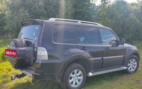 Mitsubishi Pajero IV, 2011 год, 1 600 000 рублей, 4 фотография