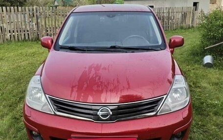Nissan Tiida, 2010 год, 670 000 рублей, 2 фотография