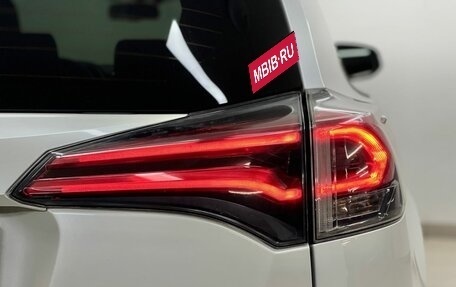Toyota RAV4, 2016 год, 2 449 000 рублей, 10 фотография