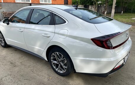 Hyundai Sonata VIII, 2021 год, 2 850 000 рублей, 7 фотография