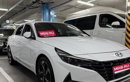 Hyundai Avante, 2021 год, 1 890 000 рублей, 2 фотография