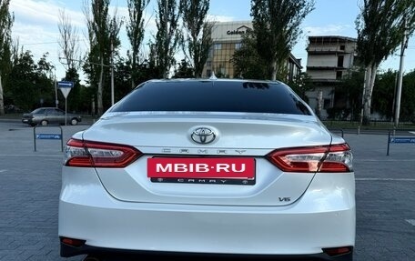 Toyota Camry, 2019 год, 3 700 000 рублей, 5 фотография