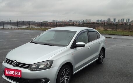 Volkswagen Polo VI (EU Market), 2014 год, 800 000 рублей, 3 фотография