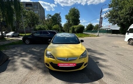 Opel Astra J, 2014 год, 900 000 рублей, 2 фотография