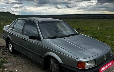 Volkswagen Passat B3, 1988 год, 230 000 рублей, 3 фотография