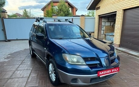 Mitsubishi Outlander III рестайлинг 3, 2003 год, 450 000 рублей, 3 фотография
