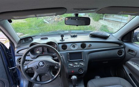 Mitsubishi Outlander III рестайлинг 3, 2003 год, 450 000 рублей, 14 фотография
