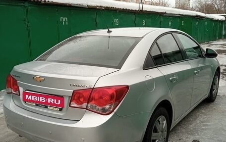 Chevrolet Cruze II, 2012 год, 750 000 рублей, 3 фотография
