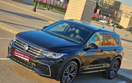Volkswagen Tiguan II, 2021 год, 4 500 000 рублей, 4 фотография
