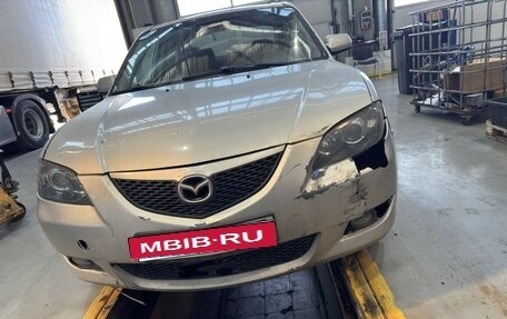 Mazda 3, 2004 год, 290 000 рублей, 2 фотография