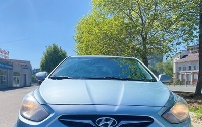 Hyundai Solaris II рестайлинг, 2011 год, 780 000 рублей, 1 фотография