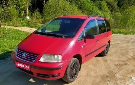 Volkswagen Sharan I рестайлинг, 2003 год, 670 000 рублей, 1 фотография