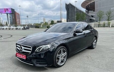 Mercedes-Benz E-Класс, 2019 год, 3 100 000 рублей, 1 фотография