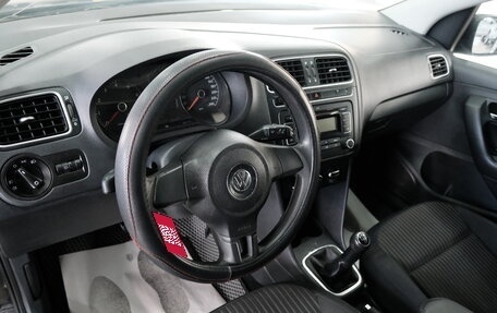 Volkswagen Polo VI (EU Market), 2012 год, 679 000 рублей, 9 фотография