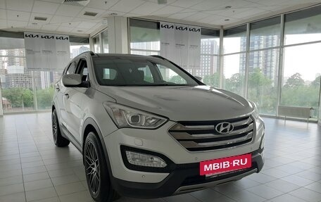 Hyundai Santa Fe III рестайлинг, 2013 год, 1 710 000 рублей, 8 фотография