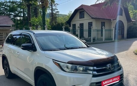 Toyota Highlander III, 2016 год, 3 900 000 рублей, 5 фотография