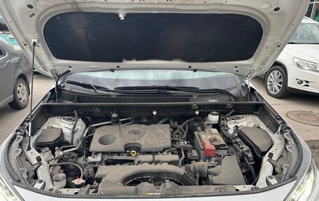Toyota RAV4, 2020 год, 3 220 000 рублей, 14 фотография