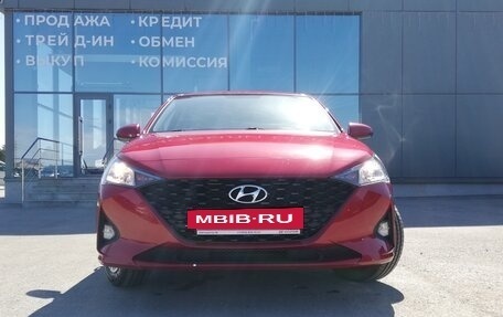 Hyundai Solaris II рестайлинг, 2021 год, 1 639 000 рублей, 3 фотография