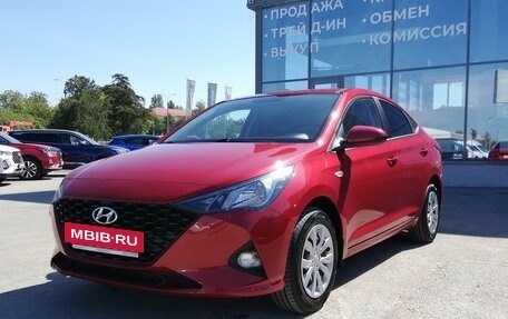 Hyundai Solaris II рестайлинг, 2021 год, 1 639 000 рублей, 11 фотография