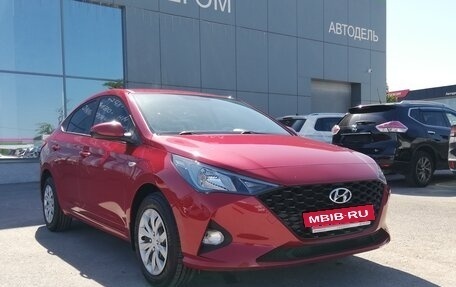 Hyundai Solaris II рестайлинг, 2021 год, 1 639 000 рублей, 5 фотография