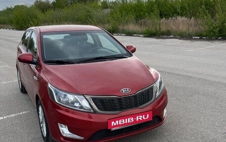 KIA Rio III рестайлинг, 2012 год, 820 000 рублей, 2 фотография