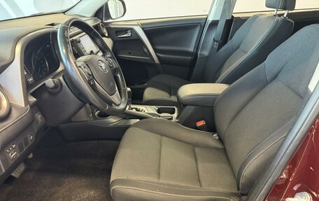 Toyota RAV4, 2019 год, 2 399 000 рублей, 7 фотография