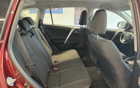 Toyota RAV4, 2019 год, 2 399 000 рублей, 9 фотография