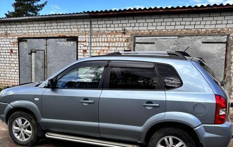 Hyundai Tucson III, 2008 год, 750 000 рублей, 3 фотография